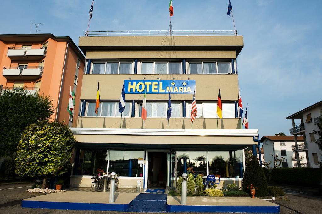 Hotel Maria Luisago Kültér fotó